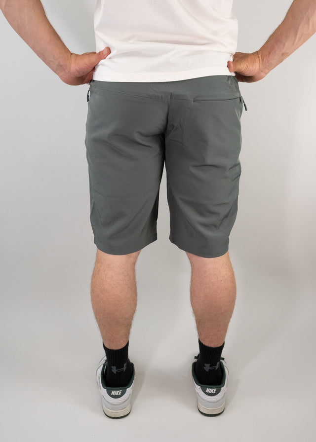 Sportshort Pistazie M&W